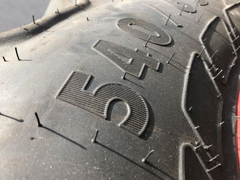 Mitas 540/65R34 + 440/65R24 mit Felgen