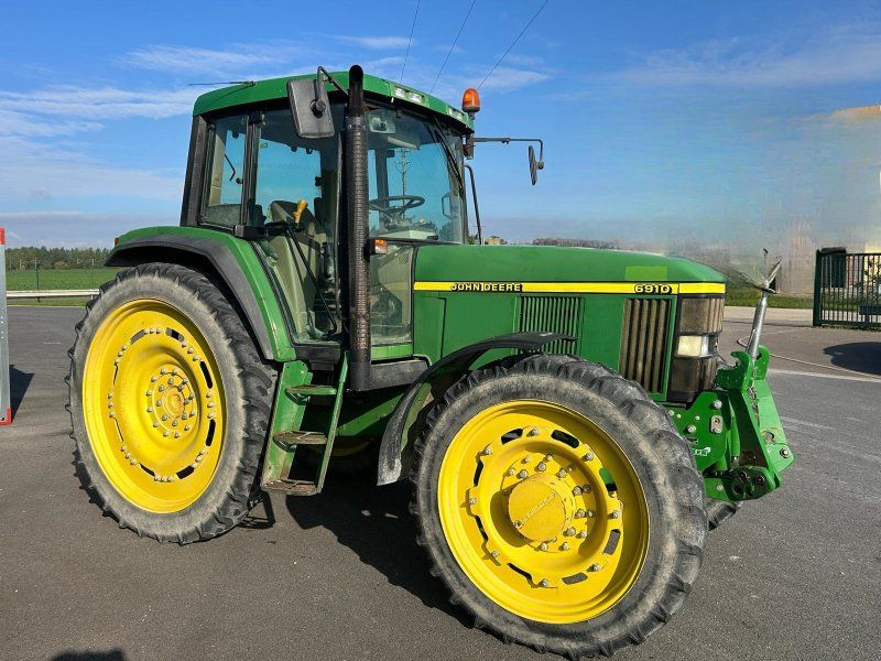 John Deere 6910 Power Quad