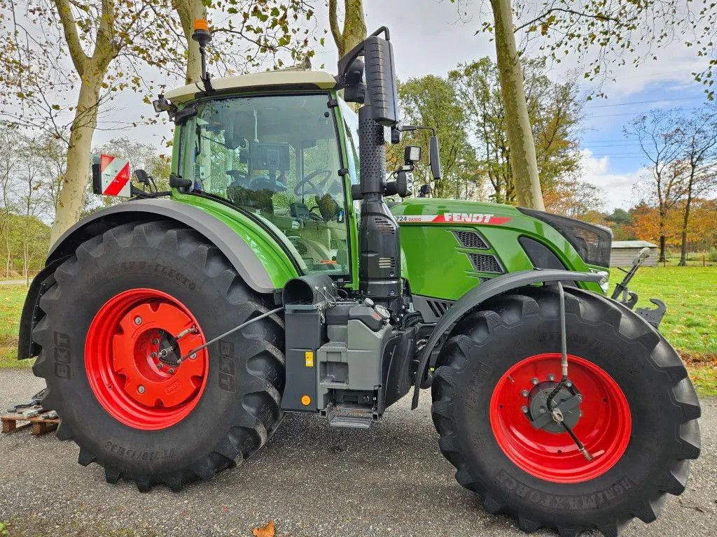 Fendt 724 VARIO 724 Gen6 Power Plus Reifendrucksystem RTK ( 718 720 722 )
