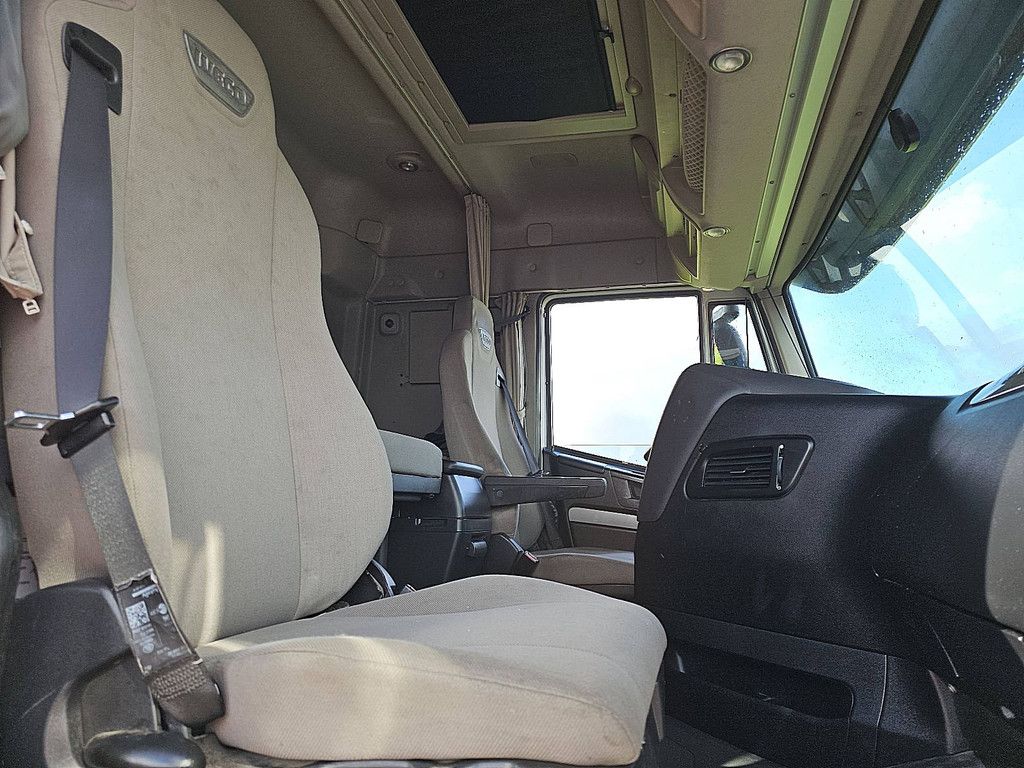 IVECO AD260S42 esterer 21850 ltr