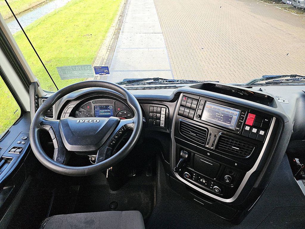 IVECO AD260S42 esterer 21850 ltr