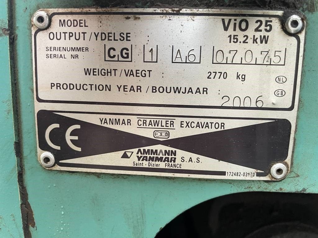 Yanmar Vio 25 minigraver 2700kg