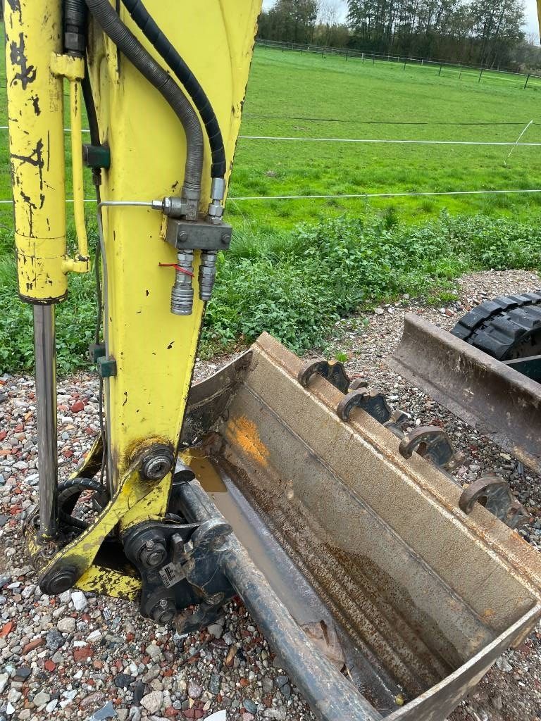 Yanmar Vio 25 minigraver 2700kg