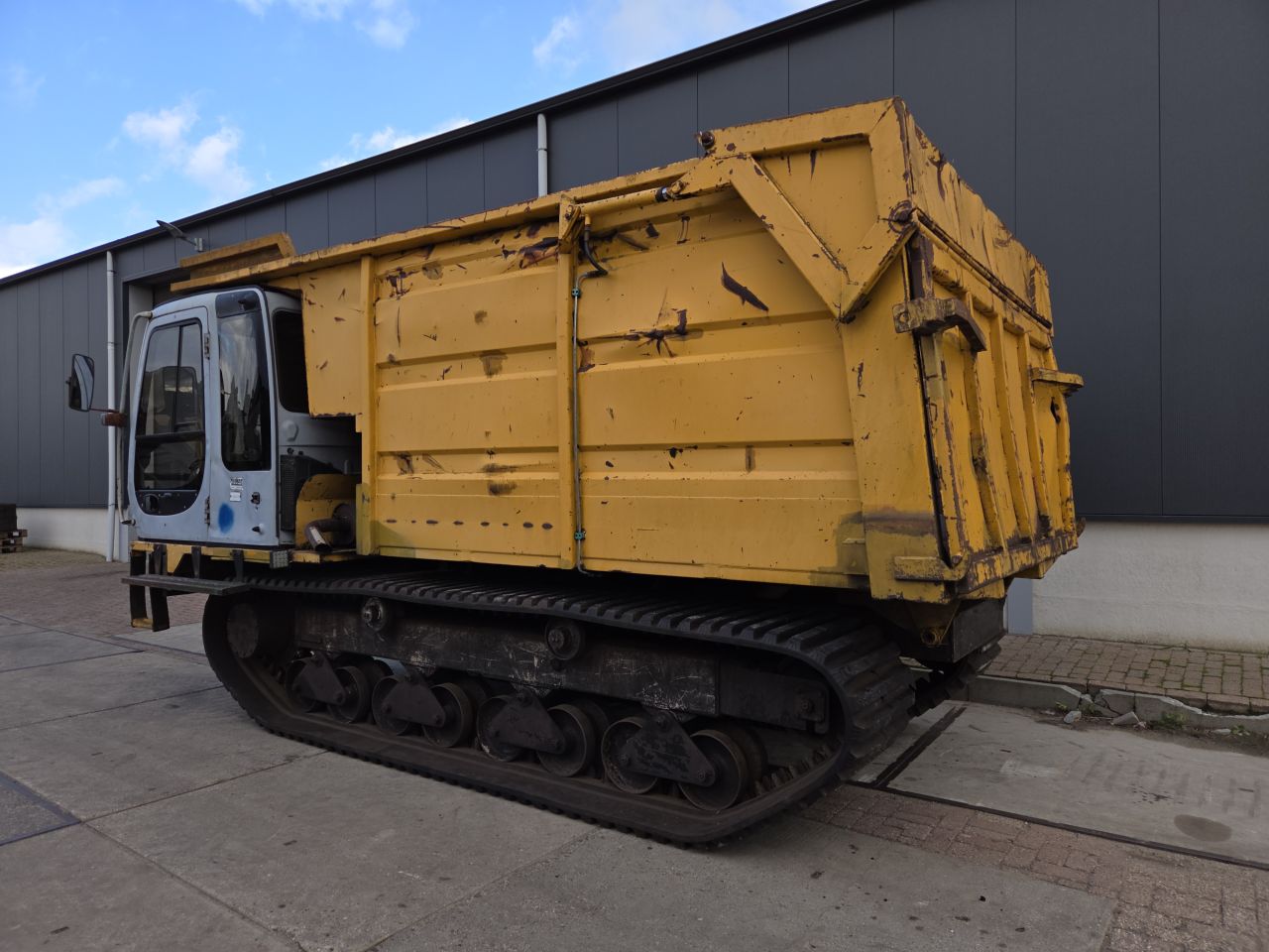 Morooka MST-1500V
