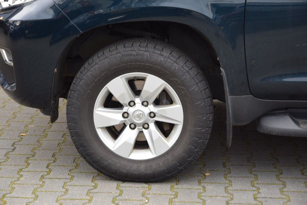 Toyota Landcruiser 150 2.8 D-4D 5DRS ACTIVE A/T VAN