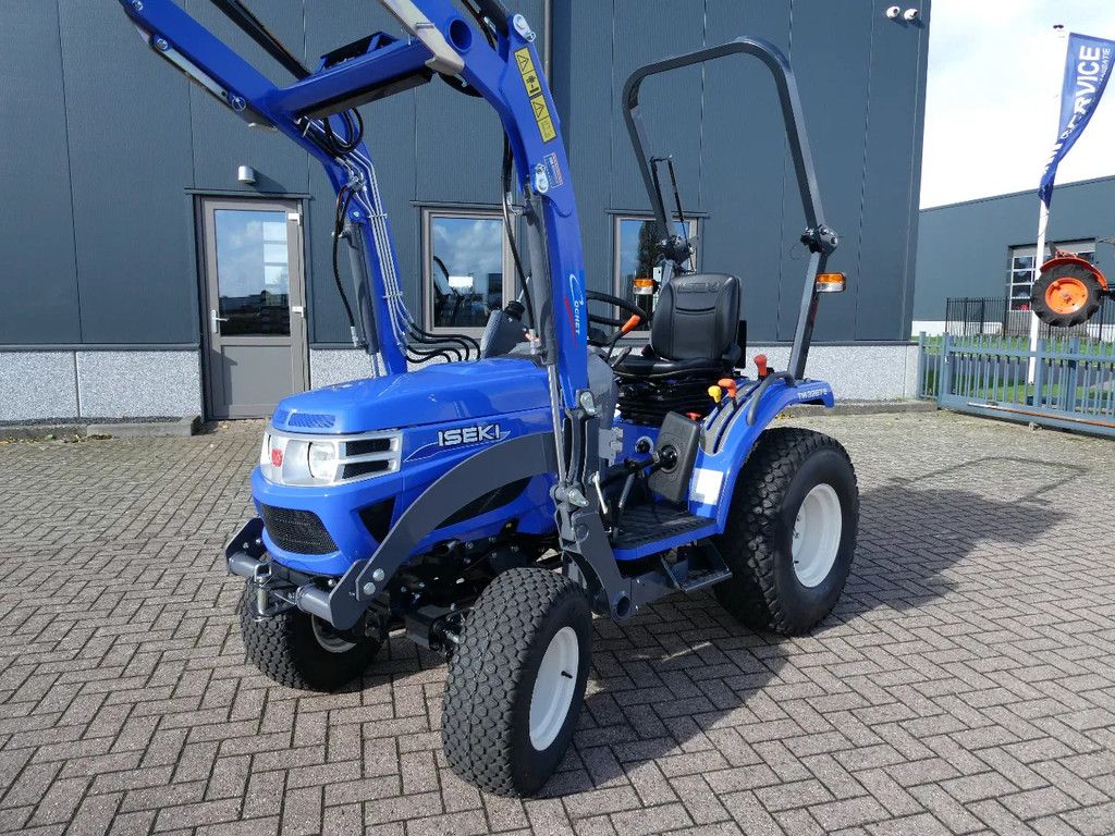 Iseki TM3267E 4wd / 0001 Draaiuren / Voorlader