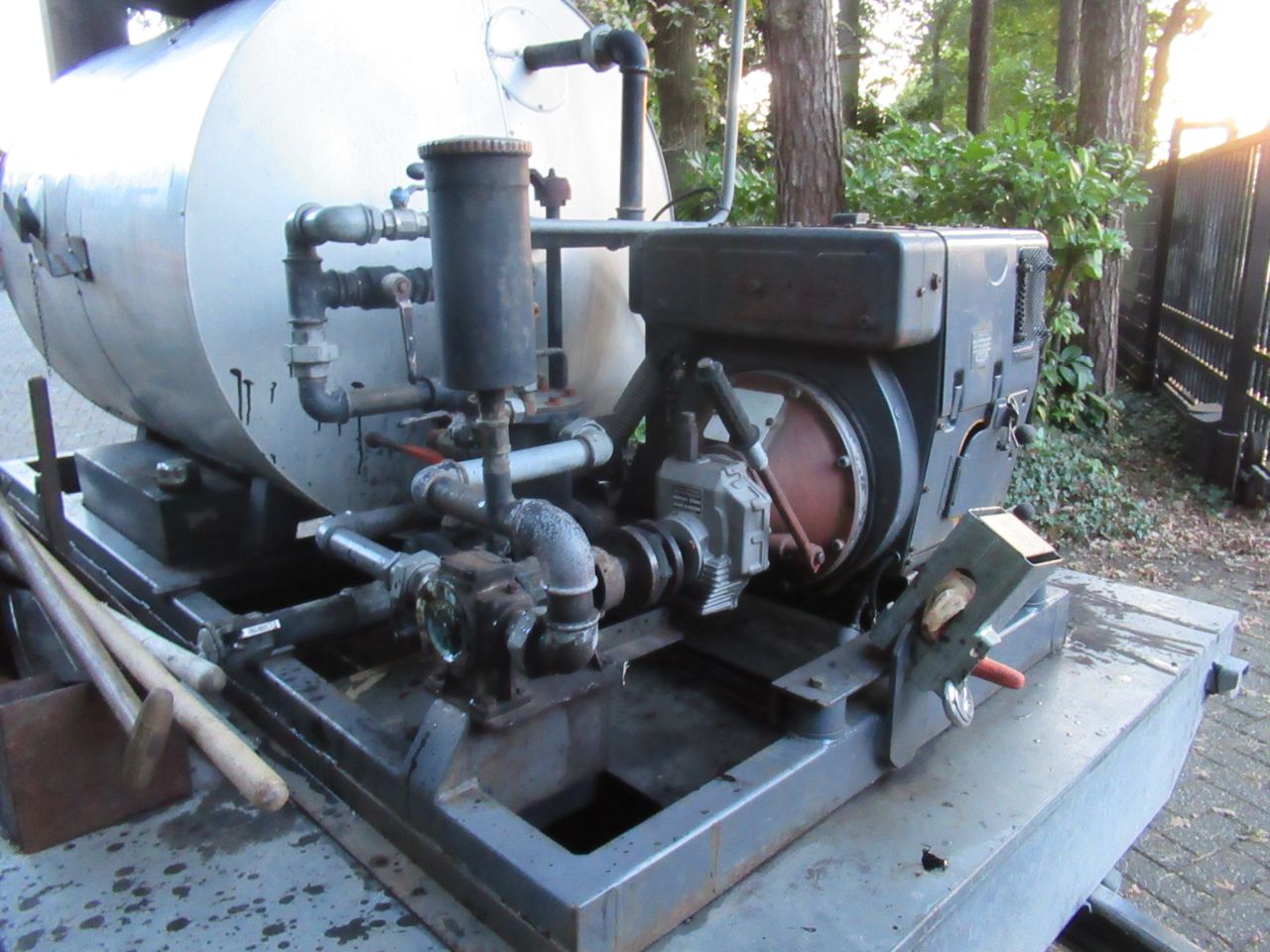 BURTEC BITUMEN SPRAYER TYPE TSH1000
