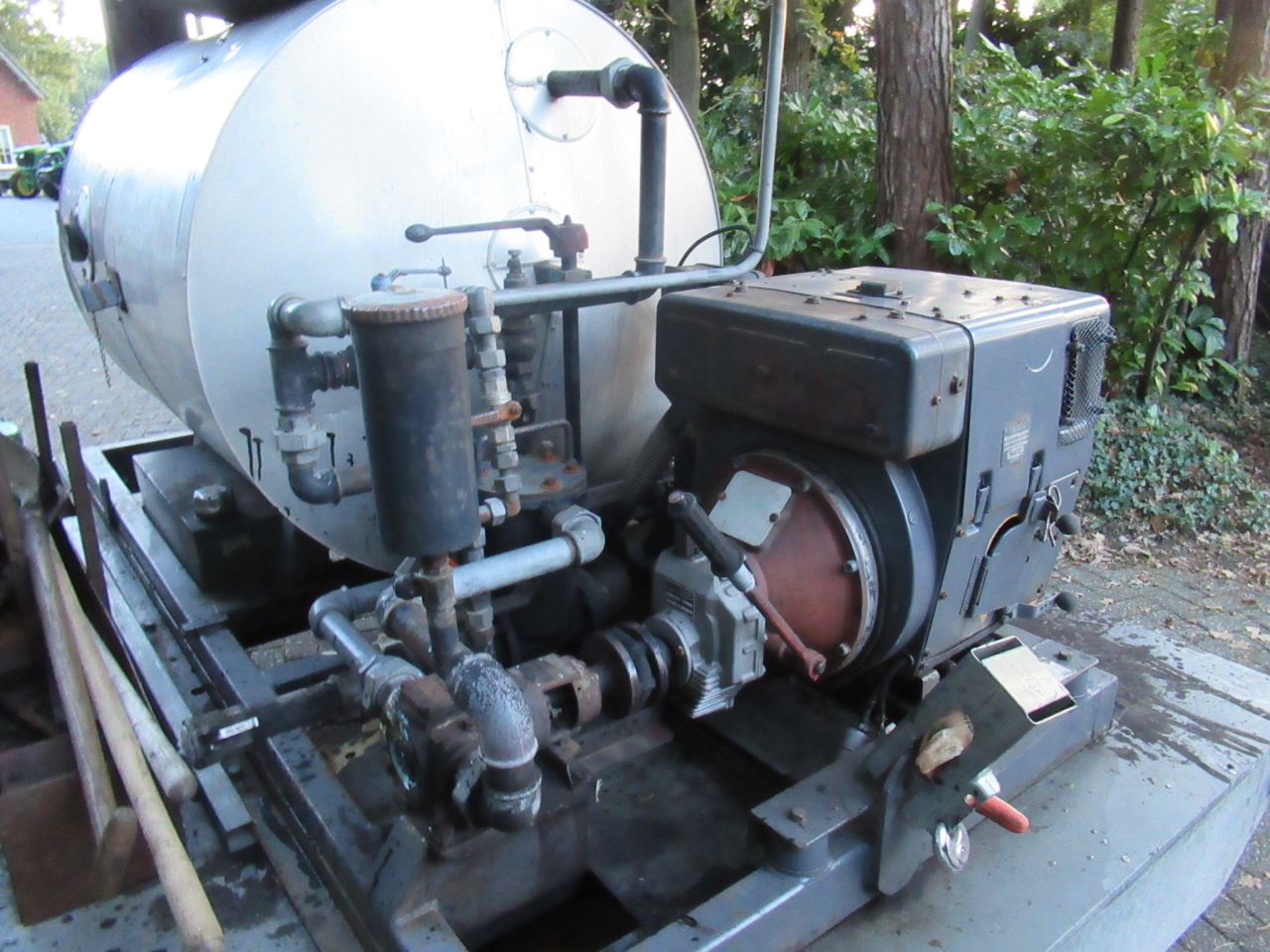 BURTEC BITUMEN SPRAYER TYPE TSH1000