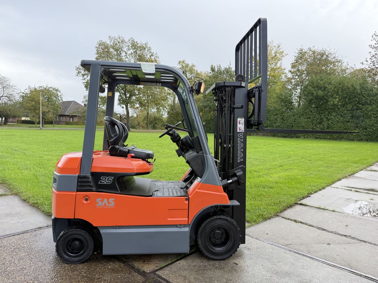 Toyota 2500KG triplex 4.3M Freelift Sideshift verlichting