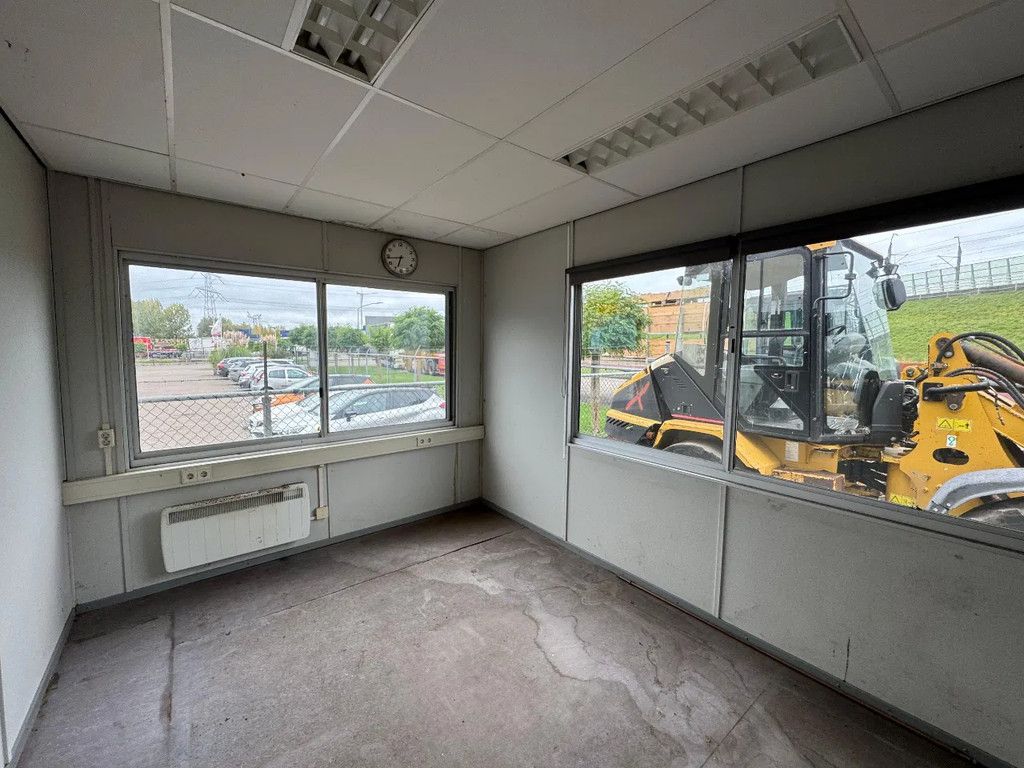 De Meeuw Kantoorunit Woonunit Directie keet Bouwunit K-30 54m2