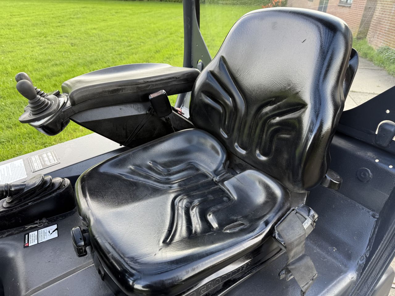 Linde E16 elektrische heftruck Freelift Sideshift