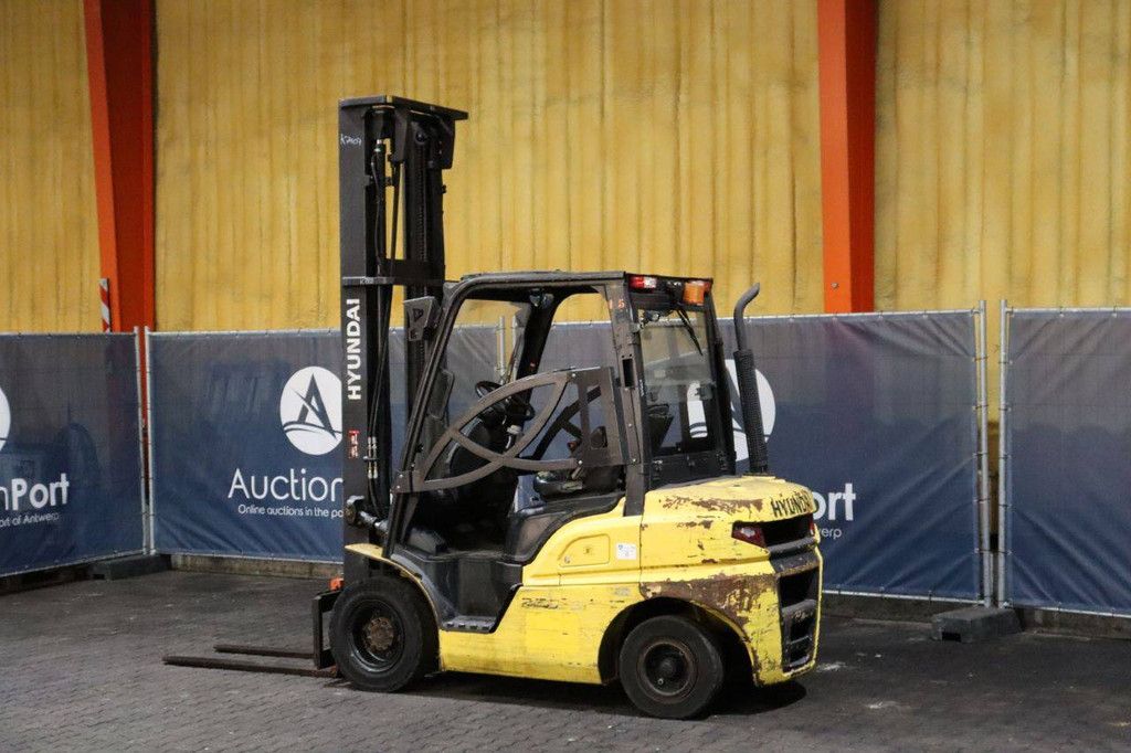 Heftruck Hyundai 25D-9 Diesel 2500kg 5m 2016