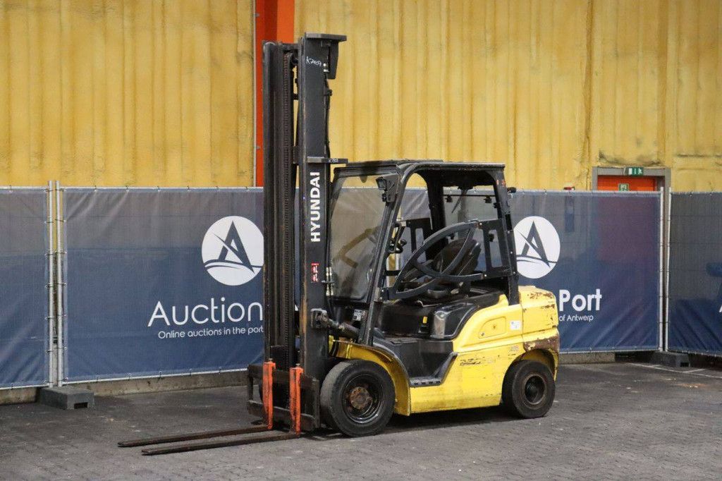 Heftruck Hyundai 25D-9 Diesel 2500kg 5m 2016