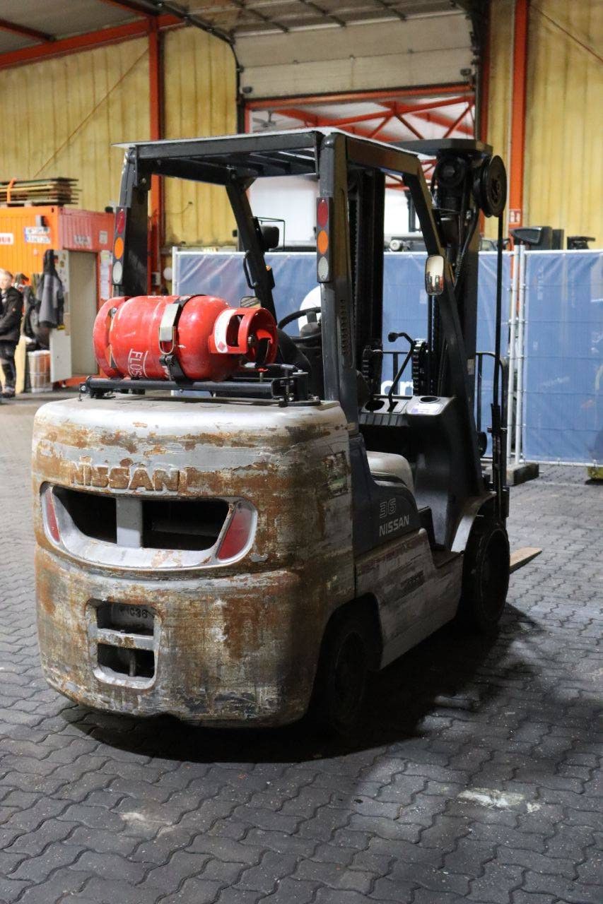 Heftruck Nissan MC UG1F LPG 3600kg 4.7m 2008