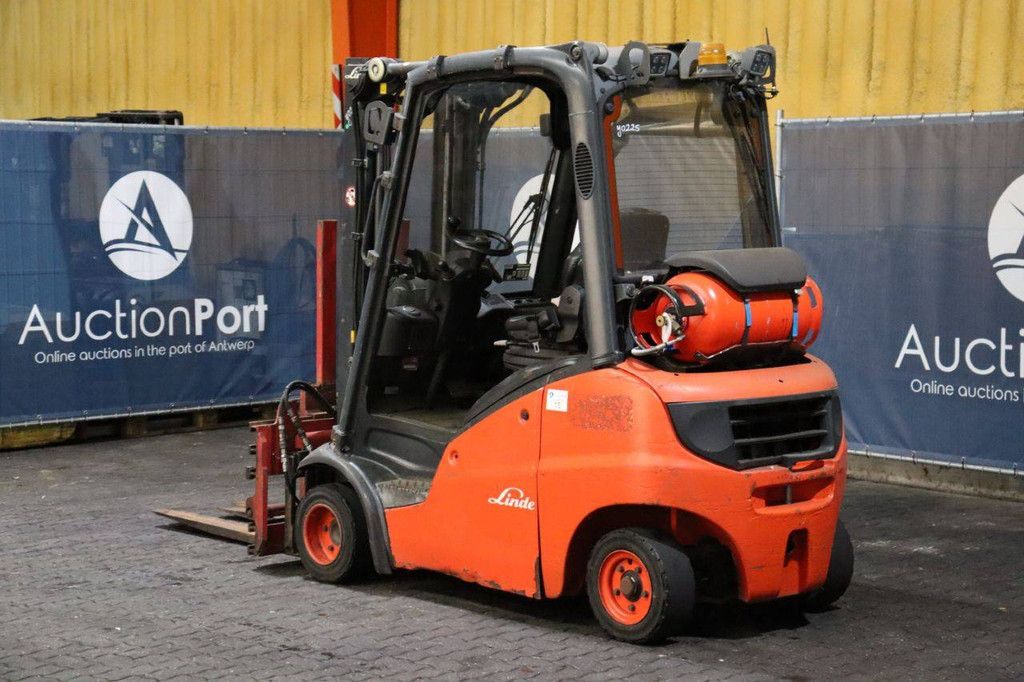 Gabelstapler Linde H20T-01 Treibgas 2000kg 2011