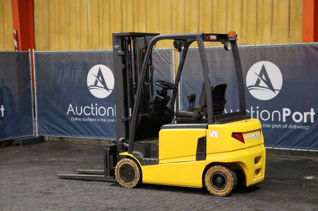Forklift Hyundai 16B-9 Electric 1425kg 2017