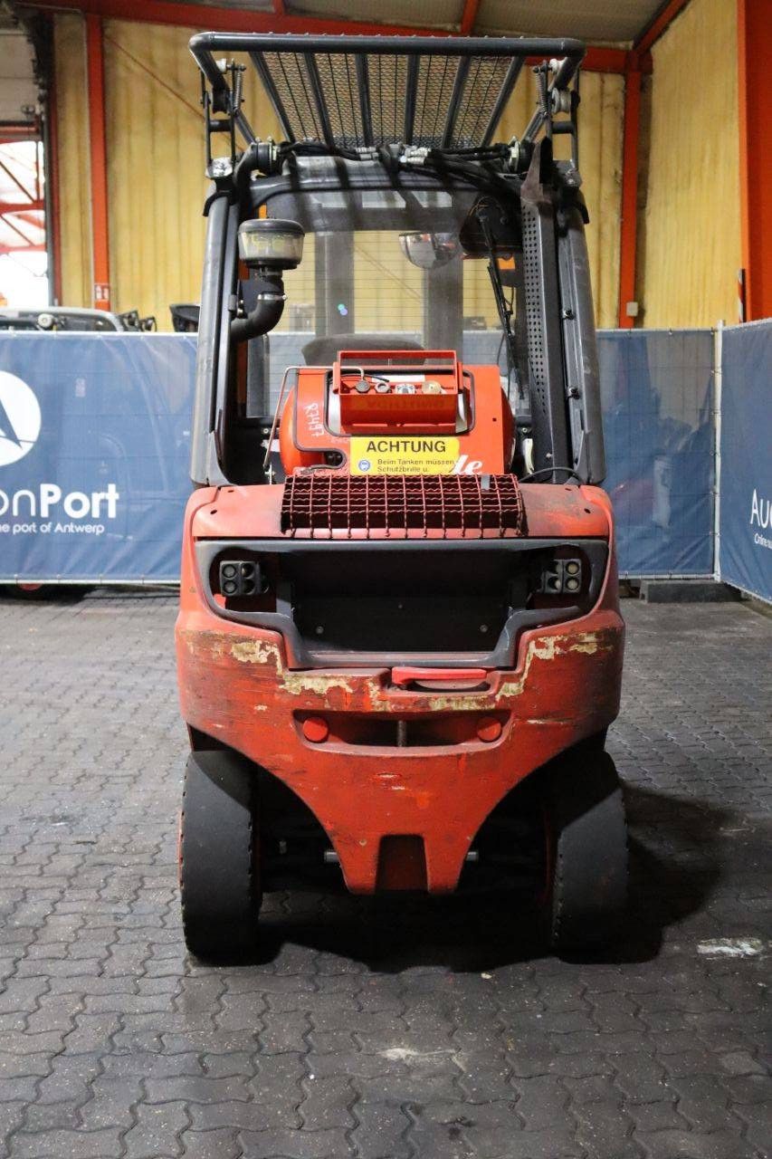 Gabelstapler Linde H30T-02 Treibgas 3000kg 7,0m 2015