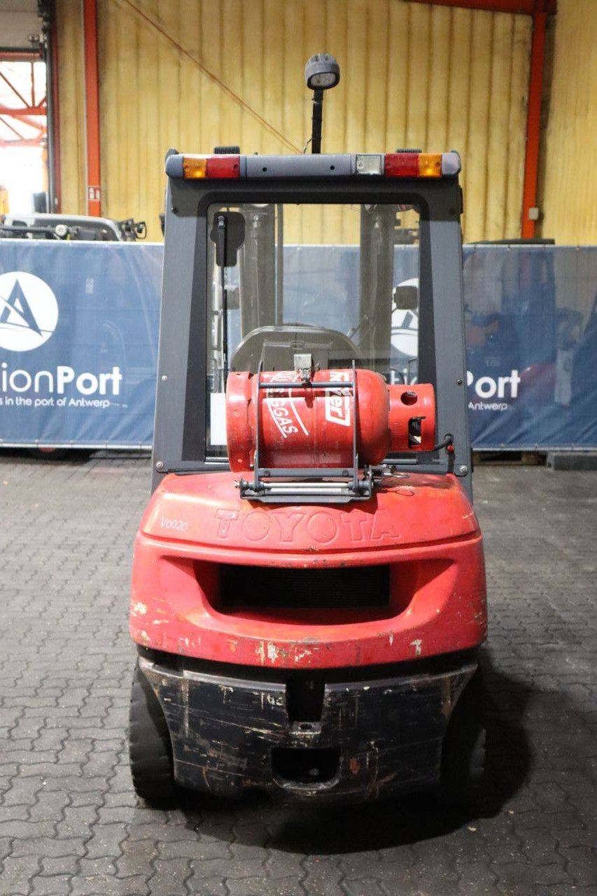Gabelstapler Toyota 42-7FGF25 Treibgas 2500kg 5,0m 2006