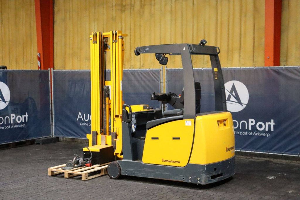 Schubmaststapler Jungheinrich EFX 410 Elektro 1000kg 5,5m 2014