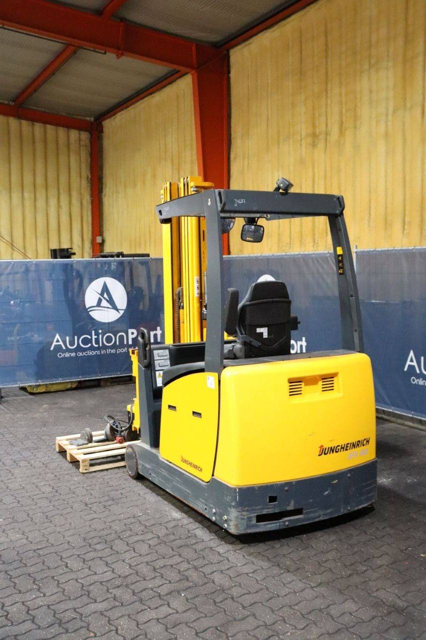 Schubmaststapler Jungheinrich EFX 410 Elektro 1000kg 5,5m 2014
