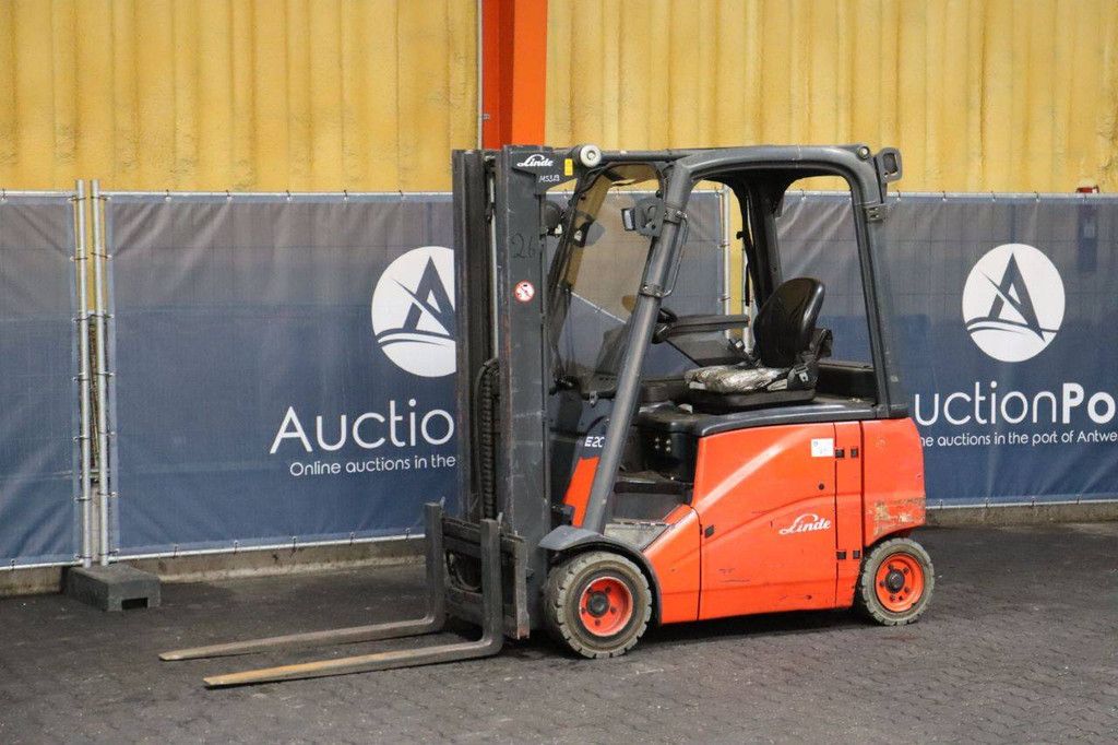Gabelstapler Linde E20PH-01 Elektro 2000kg 2011