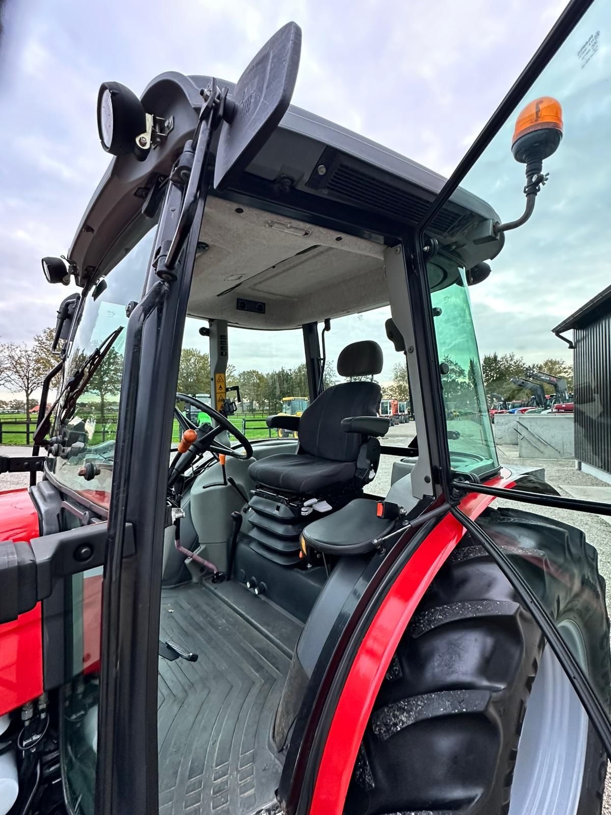 Massey Ferguson 3615