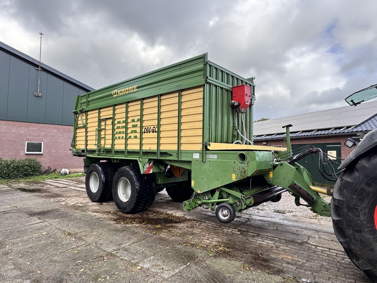 Krone MX 350 GL opraapwagen dubbeldoelwagen