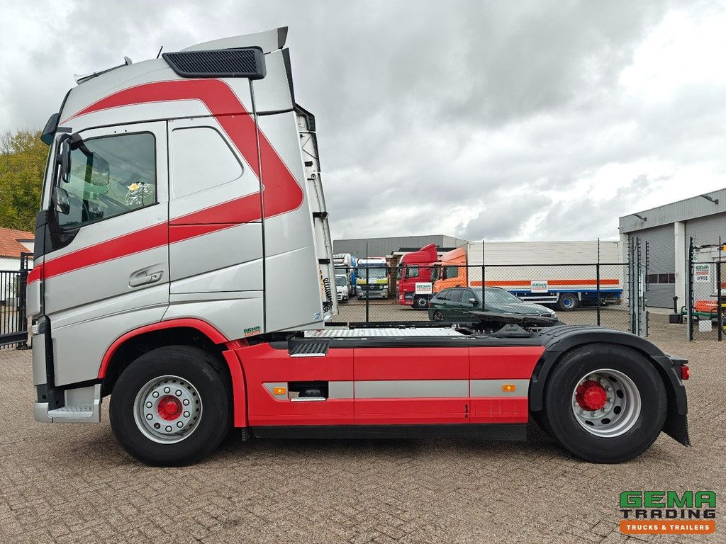 Volvo FH460 4x2 Globetrotter Euro 6C - Hydraulics - Double Tanks - SMARTTacho V2 - 03/2026 APK