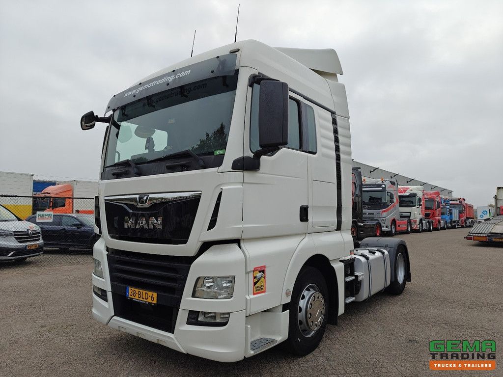 MAN TGX 18.420 4x2 XLX Euro 6C - Double Tanks - Navigation - 08/2026 MOT