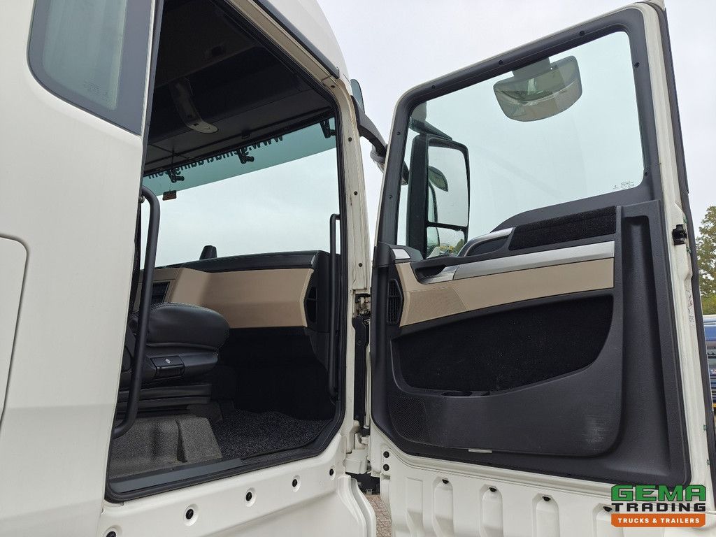 MAN TGX 18.420 4x2 XLX Euro 6C - Double Tanks - Navigation - 08/2026 MOT