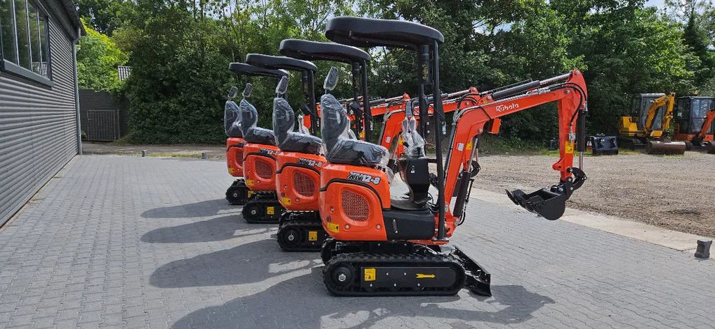 Rhinoceros Kubota XN12-8 mini graafmachine