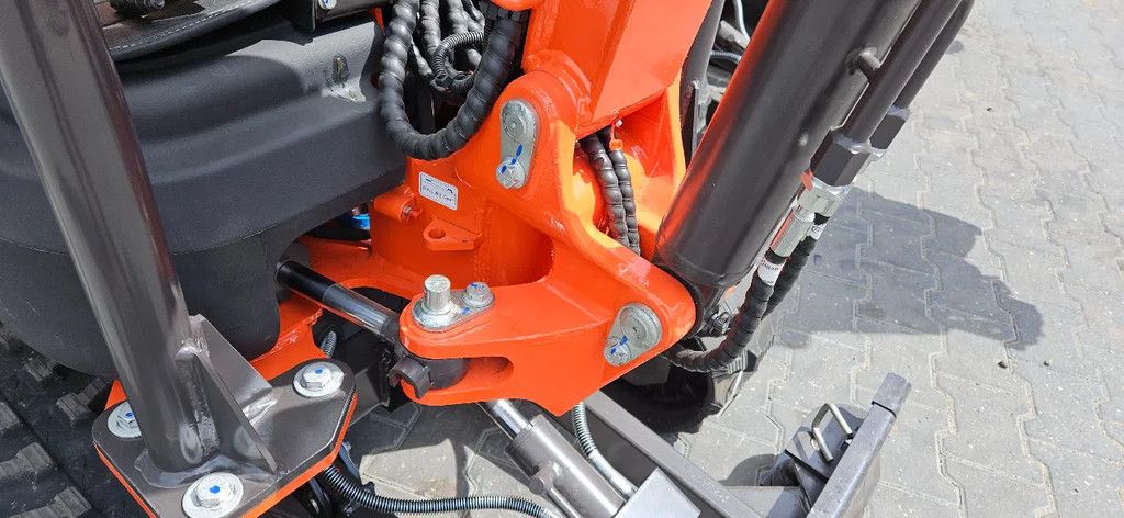 Rhinoceros Kubota XN12-8 mini graafmachine