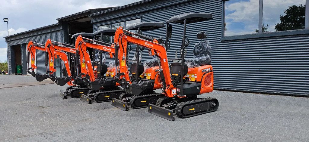 Rhinoceros Kubota XN12-8 mini graafmachine