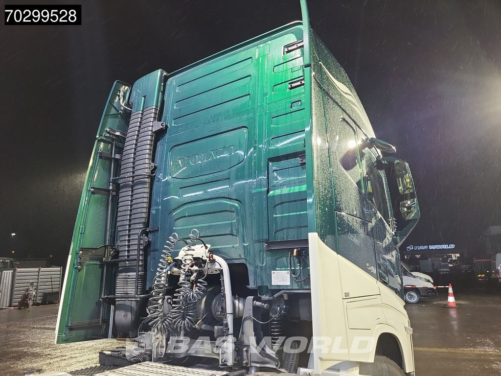 Volvo FH 500 4X2 XL TC ADR 2xTanks I-ParkCool Navi LED ACC Euro 6