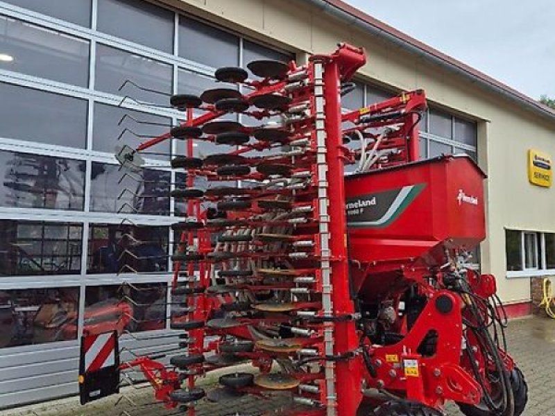 Kverneland Solo Satio F 6m