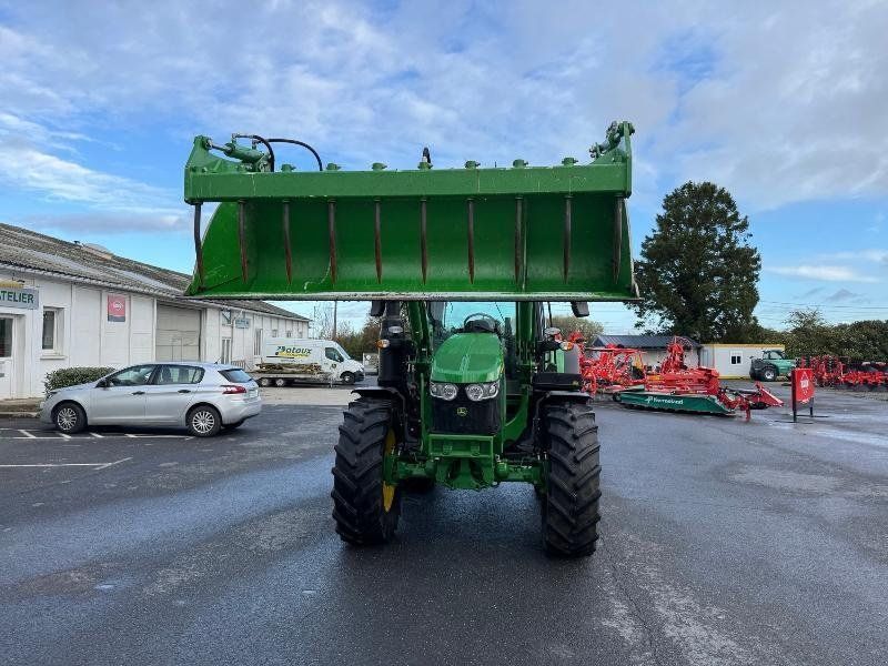 John Deere 6100M