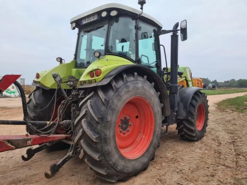 Claas ARION 640