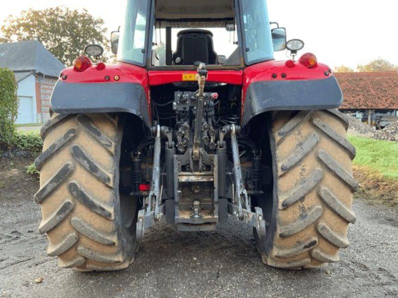 Massey Ferguson 7718