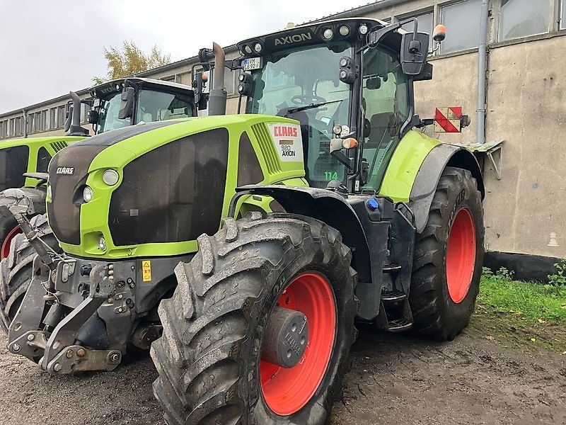 Claas Axion 920