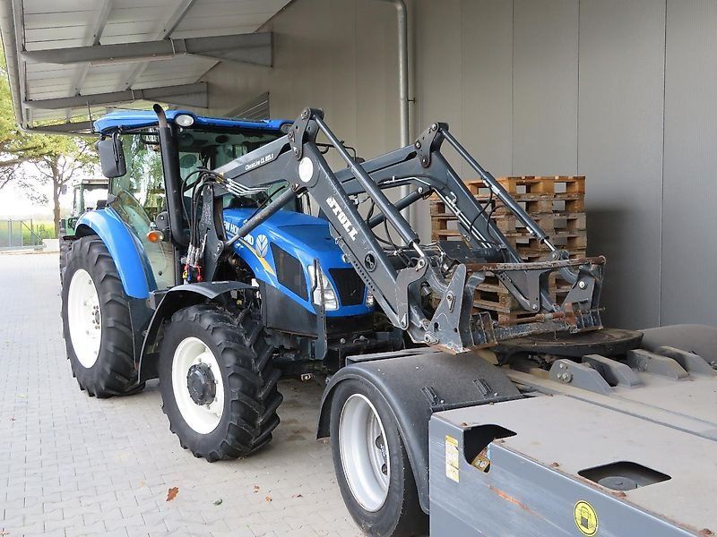 New Holland TD5.85 m. Frontlader,Klima, Druckluftanlage