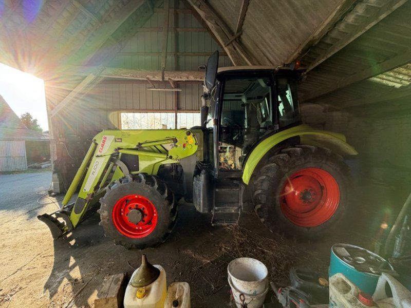 Claas ARION 410
