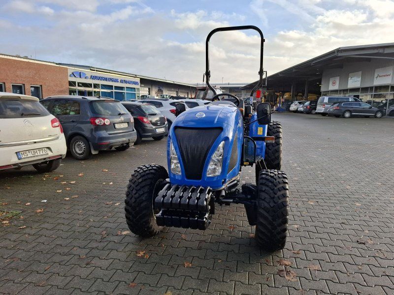 New Holland Boomer 50 Stage V