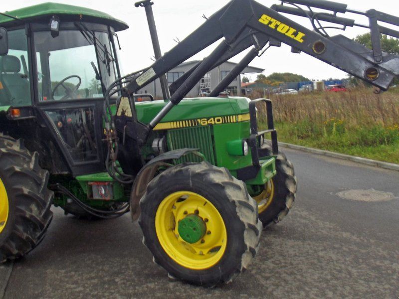 John Deere 1640+ Frontlader