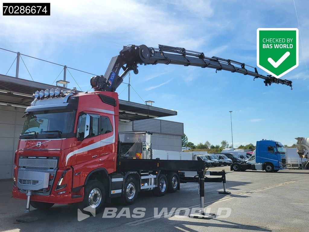 Volvo FH16 FH16 650 8X2 HMF 7020K-RCS Crane + Fly-Jib Lift+Steering-Axle Navi LED ACC Euro 6