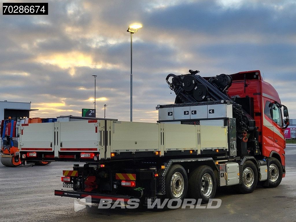Volvo FH16 FH16 650 8X2 HMF 7020K-RCS Crane + Fly-Jib Lift+Steering-Axle Navi LED ACC Euro 6
