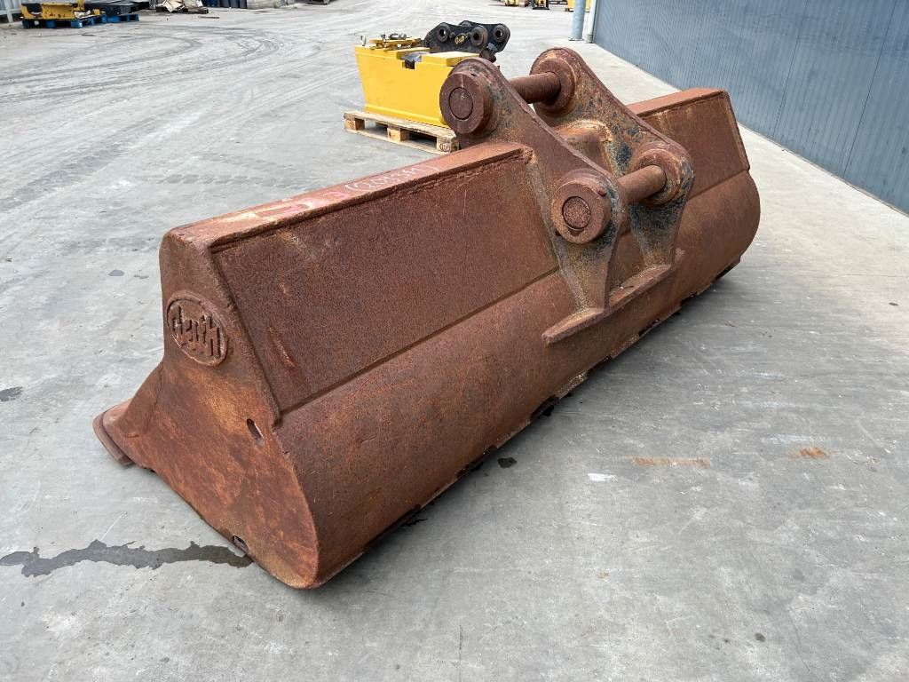 Miller Caterpillar 320D / 320 / 320E / 323 / 323D / 323E