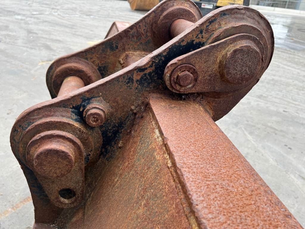 Miller Caterpillar 320D / 320 / 320E / 323 / 323D / 323E