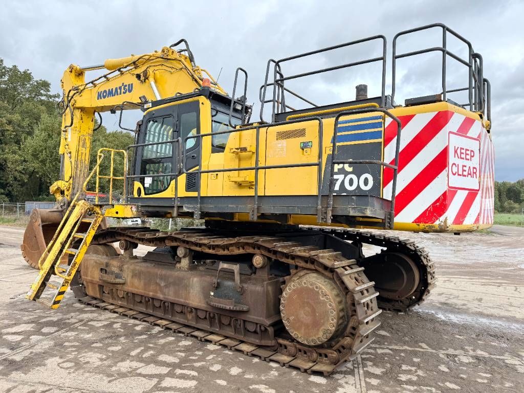Komatsu PC700LC-8EO - Adjustable UC / Hydraulic Stairs