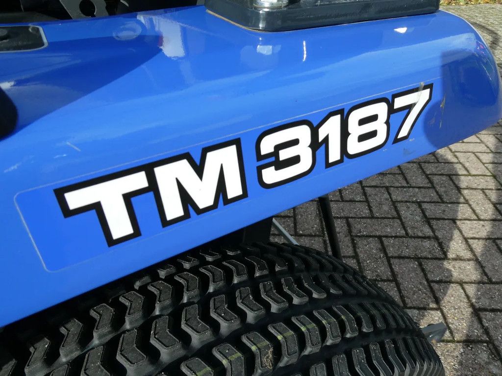 Iseki TM3187 4wd / 00109 Draaiuren / Gazonbanden