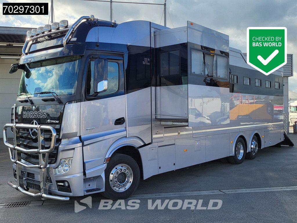 Mercedes Actros 2551 6X2 Horse truck + Living Standairco Navi ACC Automatic Euro 6